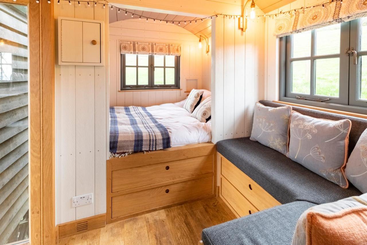 Tilbury Shepherd Huts With Hot Tubs Plus Holiday Cottages West Bagborough Esterno foto