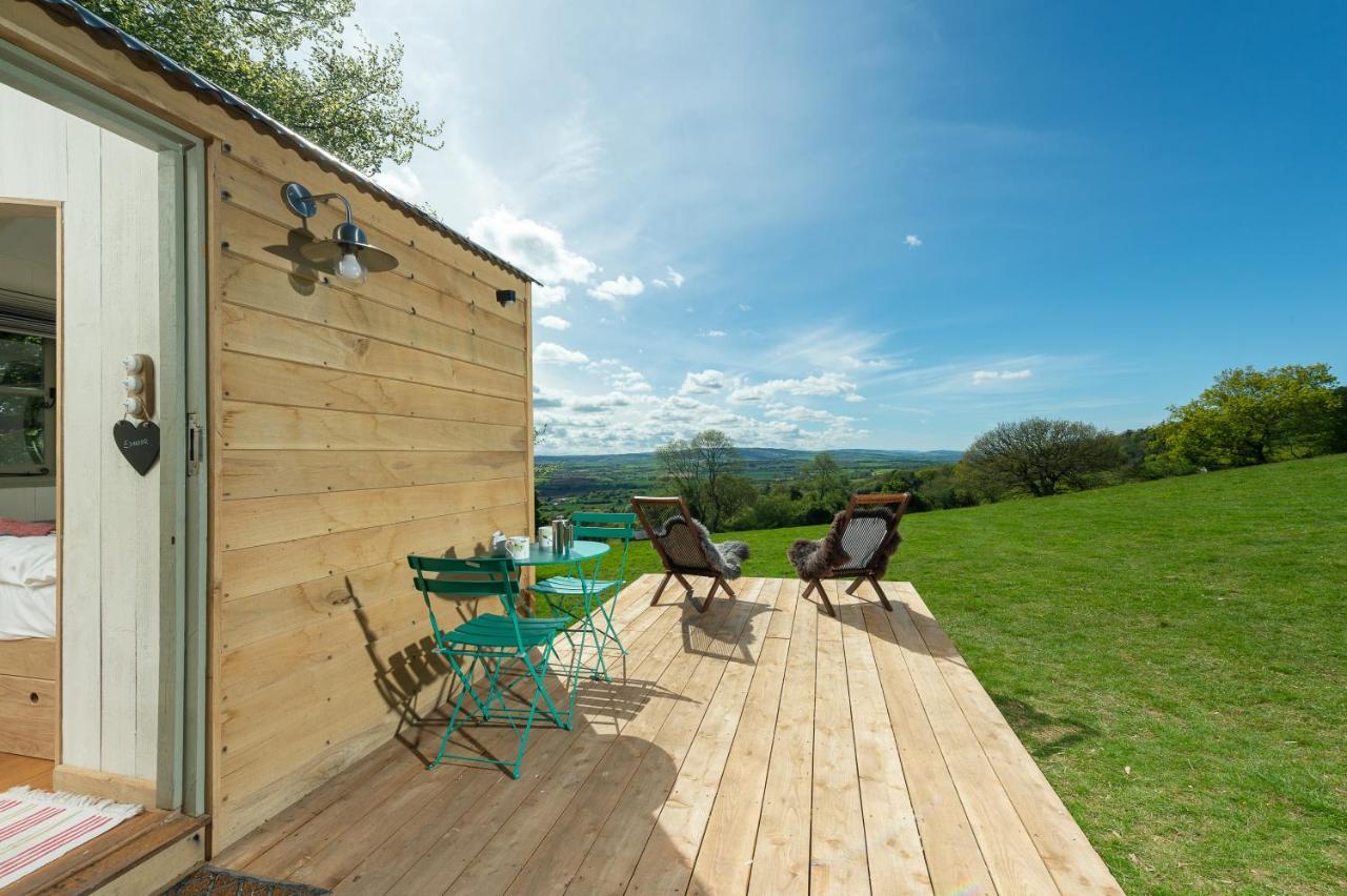 Tilbury Shepherd Huts With Hot Tubs Plus Holiday Cottages West Bagborough Esterno foto